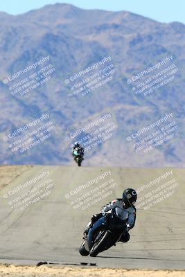 media/Mar-12-2022-SoCal Trackdays (Sat) [[152081554b]]/Turn 10 Braking Zone (11am)/